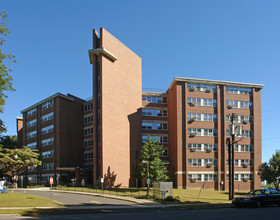 John F Kennedy Apartments in Bristol, CT - Building Photo - Building Photo