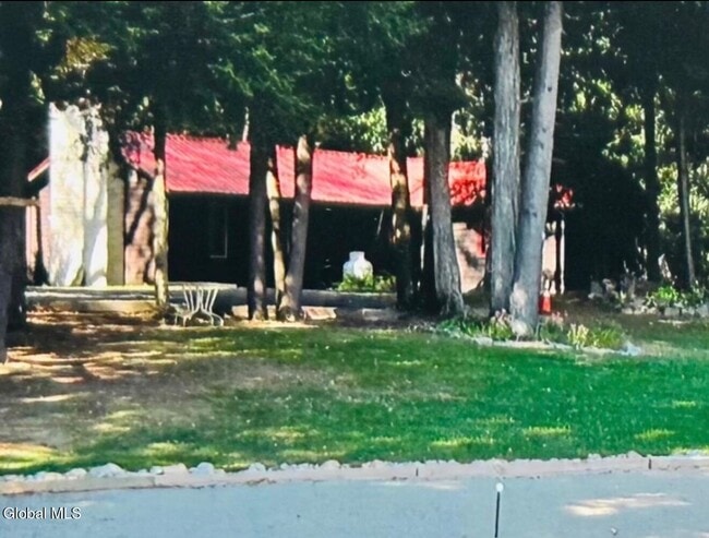 property at 32 Gooseneck Rd