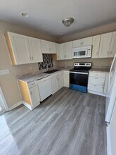6610 Vandre Ave in Louisville, KY - Foto de edificio - Building Photo