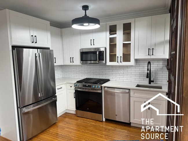 property at 3126 N Spaulding Ave