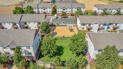 Cascade Ridge in Lebanon, OR - Building Photo - Building Photo