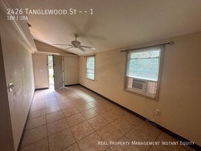 2426 Tanglewood St in Lakeland, FL - Building Photo - Building Photo