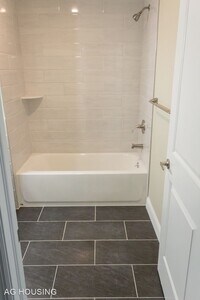 5619 Warrington Ave photo'