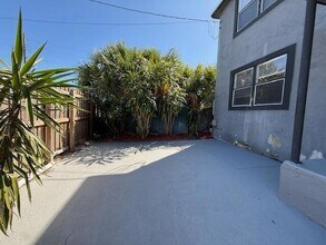 904 4th St in West Palm Beach, FL - Building Photo - Building Photo