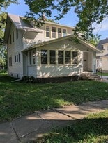 814 Becker Ave SW in Willmar, MN - Building Photo