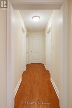 3 Summer Dr in Toronto, ON - Building Photo - Building Photo