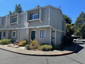862 Tamalpais Ave in Novato, CA - Building Photo