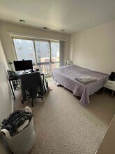 2338 Perot St, Unit 4 in Philadelphia, PA - Building Photo - Building Photo