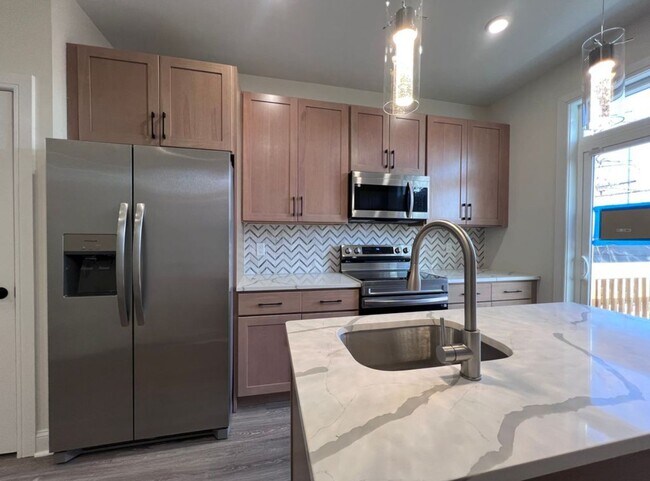 4920-4926 Paschall Ave in Philadelphia, PA - Building Photo - Building Photo