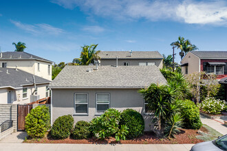 5805 E 2nd St in Long Beach, CA - Building Photo - Building Photo