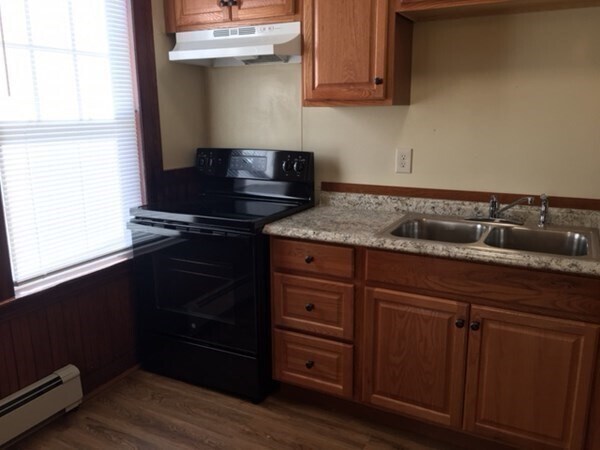 39 Granby Rd-Unit -1 in Worcester, MA - Building Photo - Building Photo