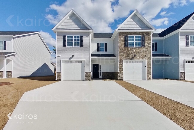 property at 3713 Oak Leaf Wy