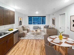 Leeward Apartments in Hood River, OR - Foto de edificio - Interior Photo