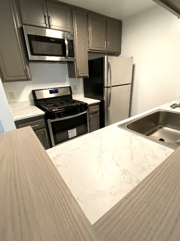 property at 465 Oak St