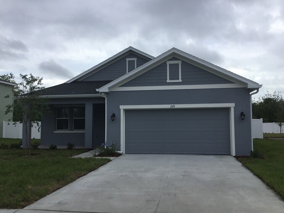 1379 Celery Palm Cove in Sanford, FL - Building Photo
