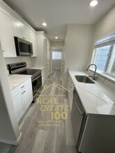 3429 NW Jetty Ave in Lincoln City, OR - Building Photo - Building Photo