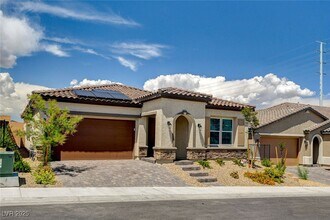 10924 Chipotle Ave in Las Vegas, NV - Building Photo - Building Photo