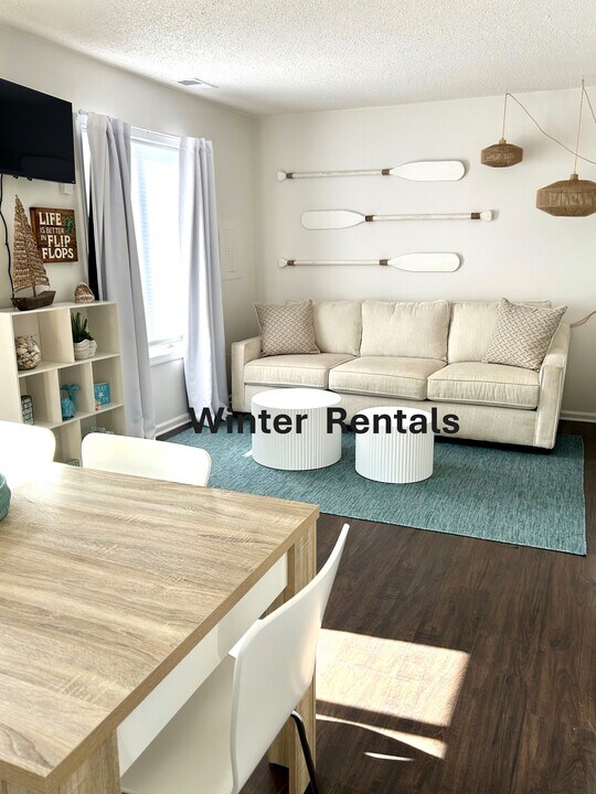 62 Sherman Ave, Unit 2 in Seaside Heights, NJ - Building Photo