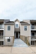 410 Canal Park, Unit 2nd Fl in Easton, PA - Building Photo