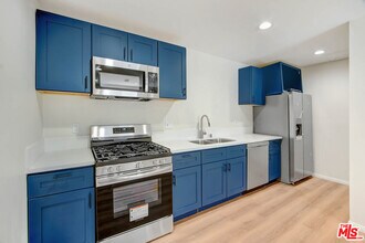 613 Pico St in San Fernando, CA - Building Photo - Building Photo