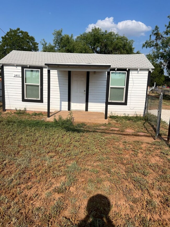 property at 2401 Old Anson Rd