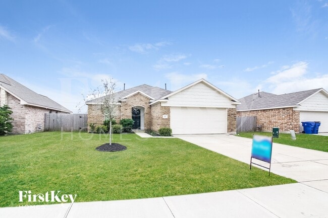 property at 633 26th Ave N