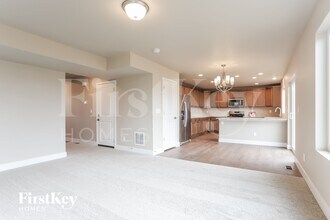 10616 Horton Dr in Colorado Springs, CO - Foto de edificio - Building Photo