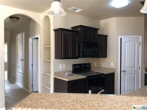 1208 Vanguard Ln in Killeen, TX - Building Photo - Building Photo