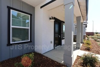 4266 Aura Way in Rancho Cordova, CA - Building Photo - Building Photo