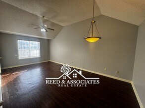 5532 Ginners Dr in Memphis, TN - Building Photo - Building Photo