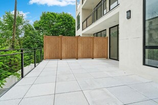 32 Jones St in Jersey City, NJ - Building Photo