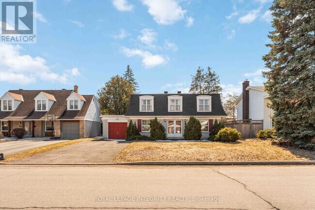 property at 1842 Playfair Dr
