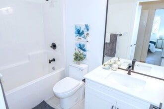 322 Lindsay St in Winnipeg, MB - Building Photo - Building Photo