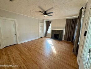 1211 Cherry St in Jacksonville, FL - Building Photo - Building Photo