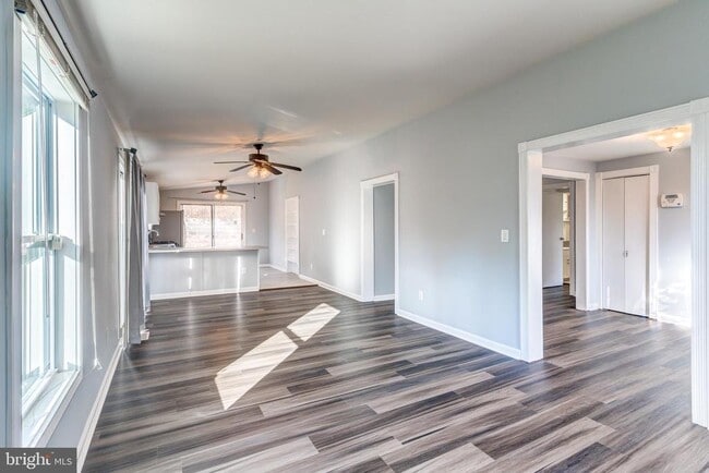 12121 Catalina Dr in Lusby, MD - Building Photo - Building Photo