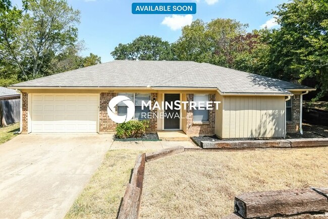 property at 6407 Woods Edge Dr
