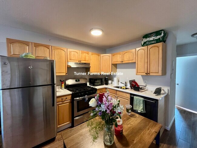 41 Hammond St, Unit 4 in Boston, MA - Building Photo - Building Photo