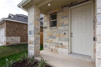 216 Mountain Valley St in Georgetown, TX - Building Photo - Building Photo