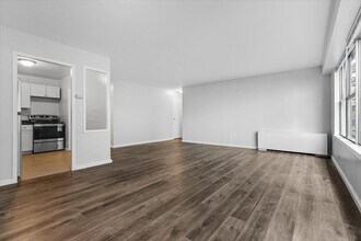 6157 N Sheridan Rd in Chicago, IL - Building Photo - Building Photo
