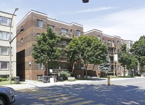 2767 Édouard-Montpetit Apartments