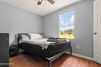 260 Waters Rd photo'