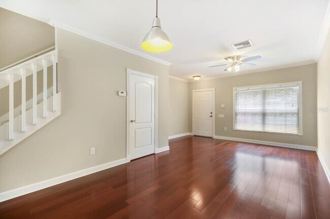 2403 Lake Woodberry Cir in Brandon, FL - Building Photo - Building Photo