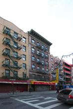 24 Mott St in New York, NY - Building Photo - Building Photo