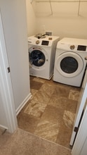 2633 Taton Ct in Sanford, NC - Building Photo - Building Photo
