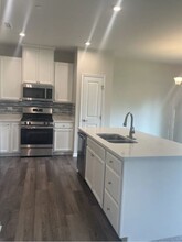 3403 Helene Rieder Dr in Montgomery, IL - Building Photo - Building Photo