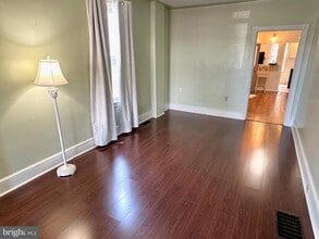 318 W Penn Ave in Robesonia, PA - Building Photo - Building Photo