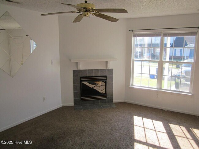 2159 Brandymill Ln in Jacksonville, NC - Building Photo - Building Photo