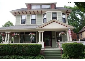 179 Caroline St, Unit A in Saratoga Springs, NY - Building Photo