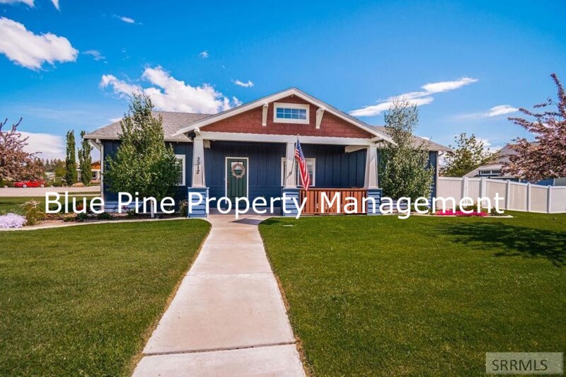 3312 E Edwards Dr in Idaho Falls, ID - Foto de edificio
