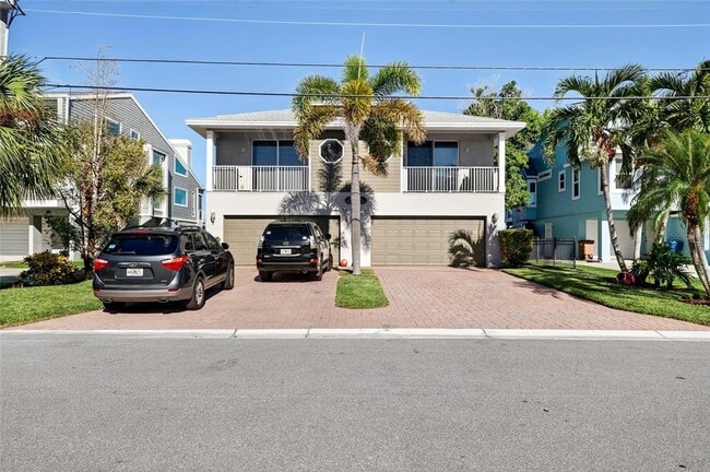 2509 Bay Blvd in Indian Rocks Beach, FL - Building Photo - Building Photo